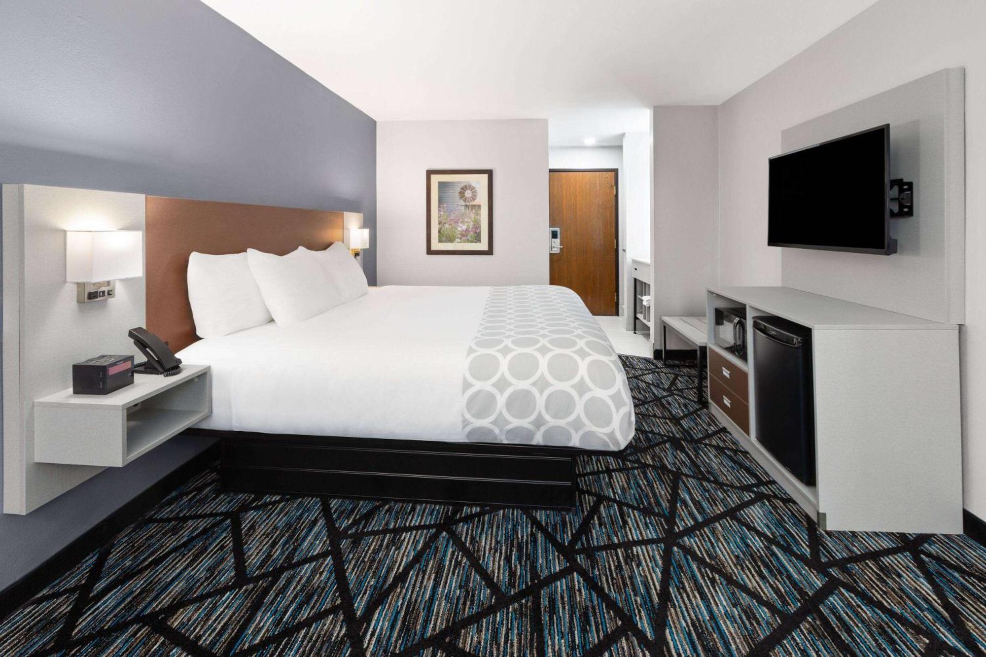 Baymont By Wyndham Warrenton Exterior foto