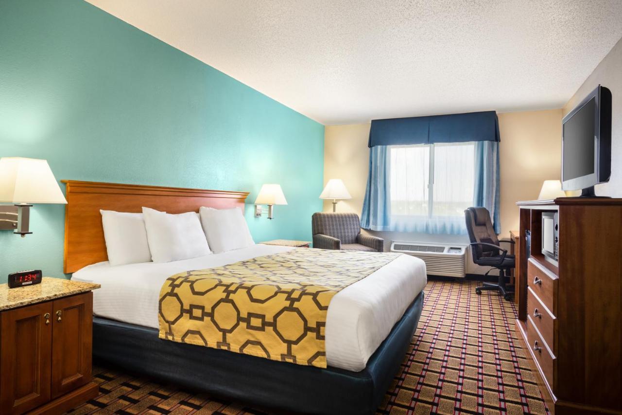 Baymont By Wyndham Warrenton Quarto foto