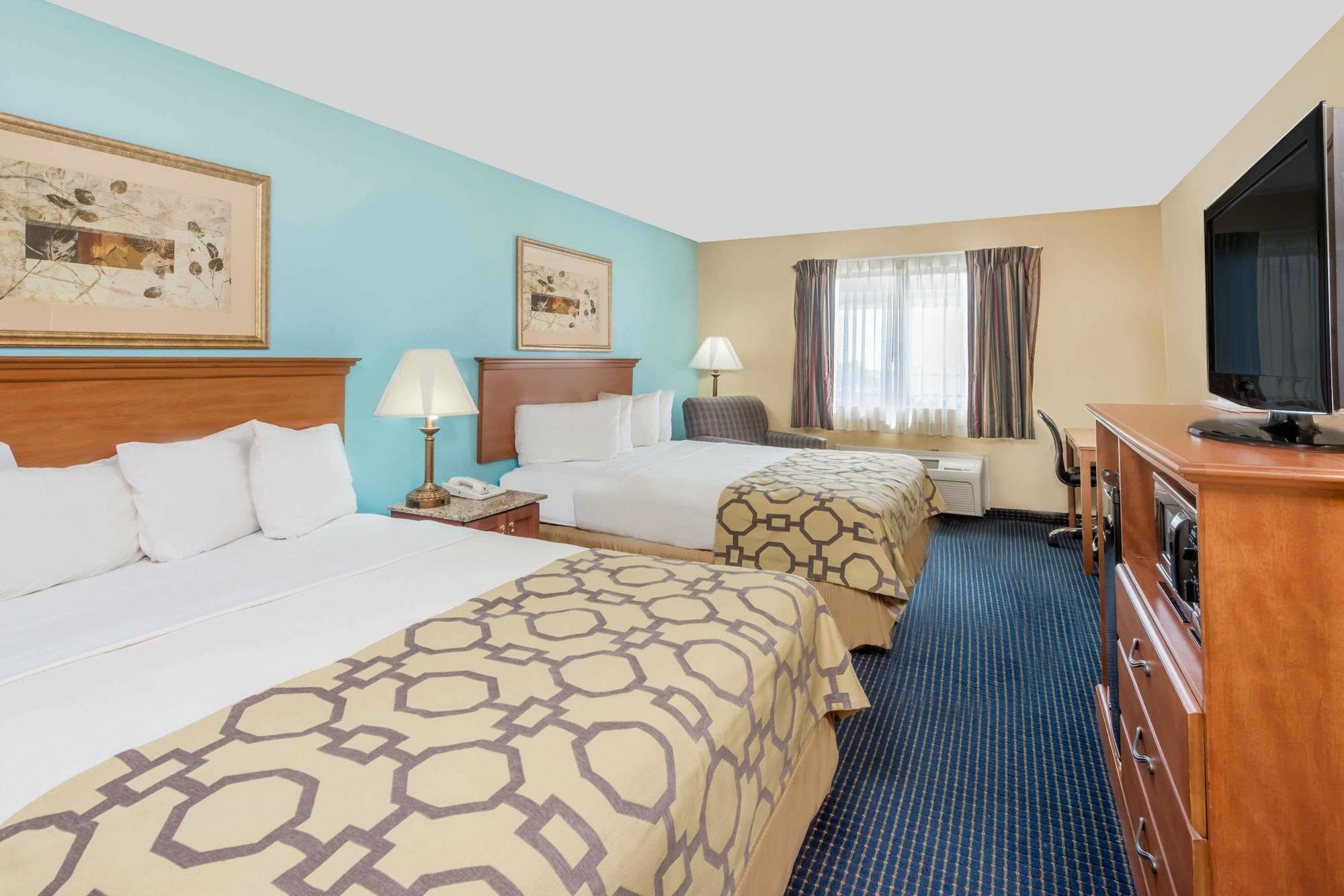 Baymont By Wyndham Warrenton Exterior foto